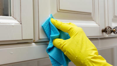 How to Clean Kitchen Grease: Practical Tips
